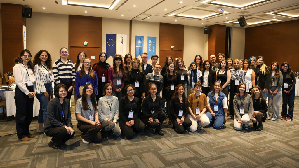 Genç Gönüllü İhtiyaç Elçileri Başvuruları ile Gençlere Ulaşıyoruz